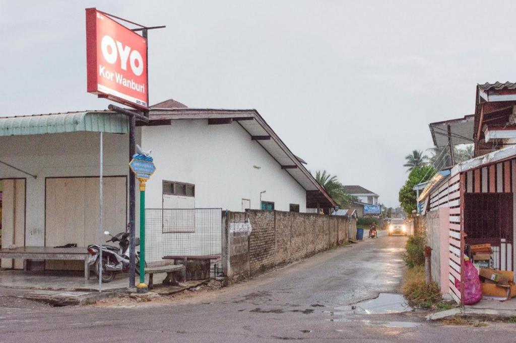 Hotel Oyo 561 Kor Wanburi Prachuap Khiri Khan Exteriér fotografie