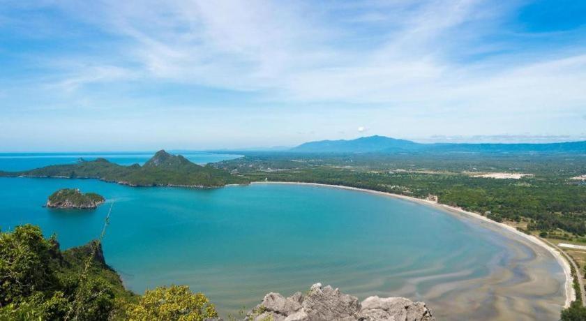 Hotel Oyo 561 Kor Wanburi Prachuap Khiri Khan Exteriér fotografie